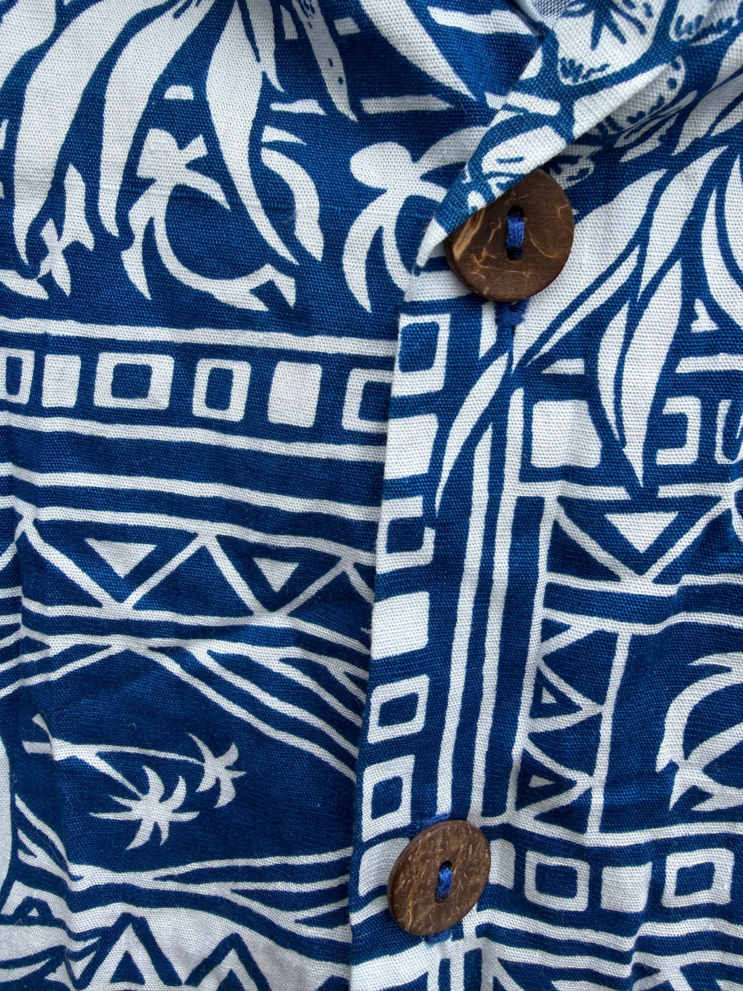 Pineapple blue shorts  18-24m (86-92cm)