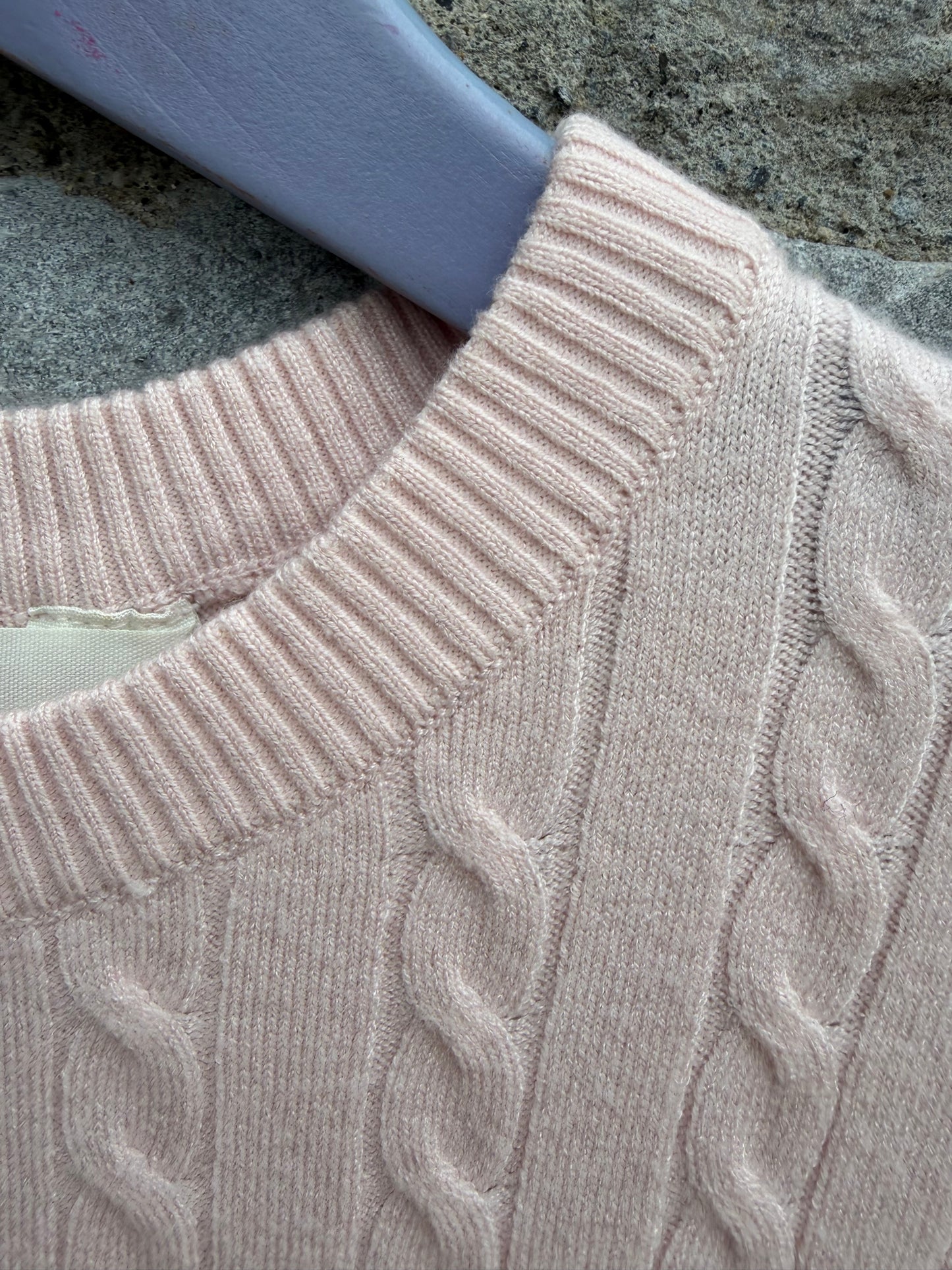 Light dusty pink knitted top  11-12y (146-152cm)