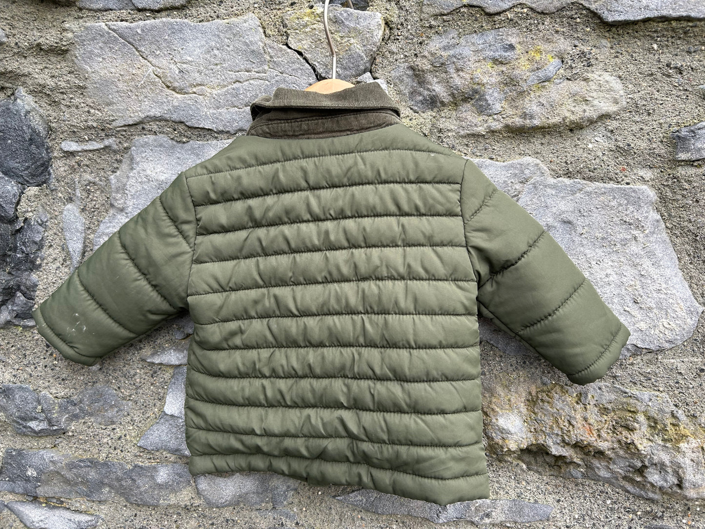 Khaki puffy jacket 3-6m (62-68cm)