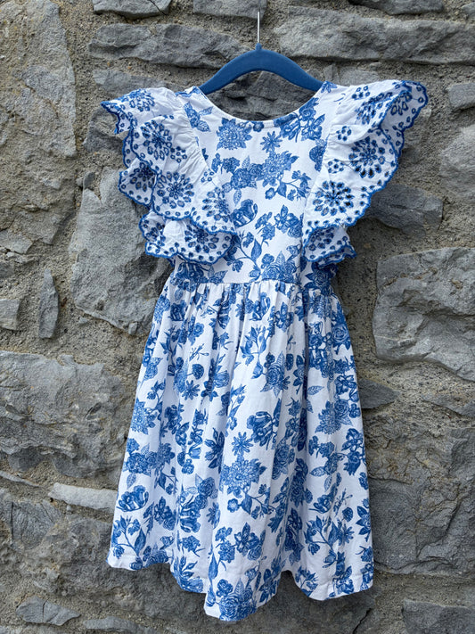 Blue flowers dress  4-5y (104-110cm)
