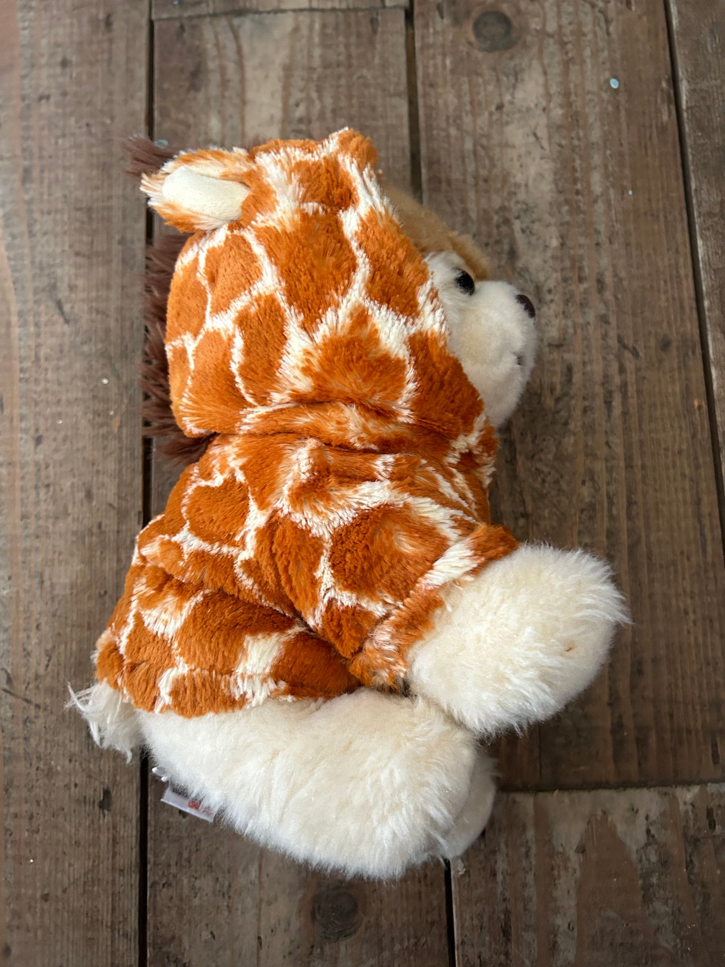 Dog boo giraffe