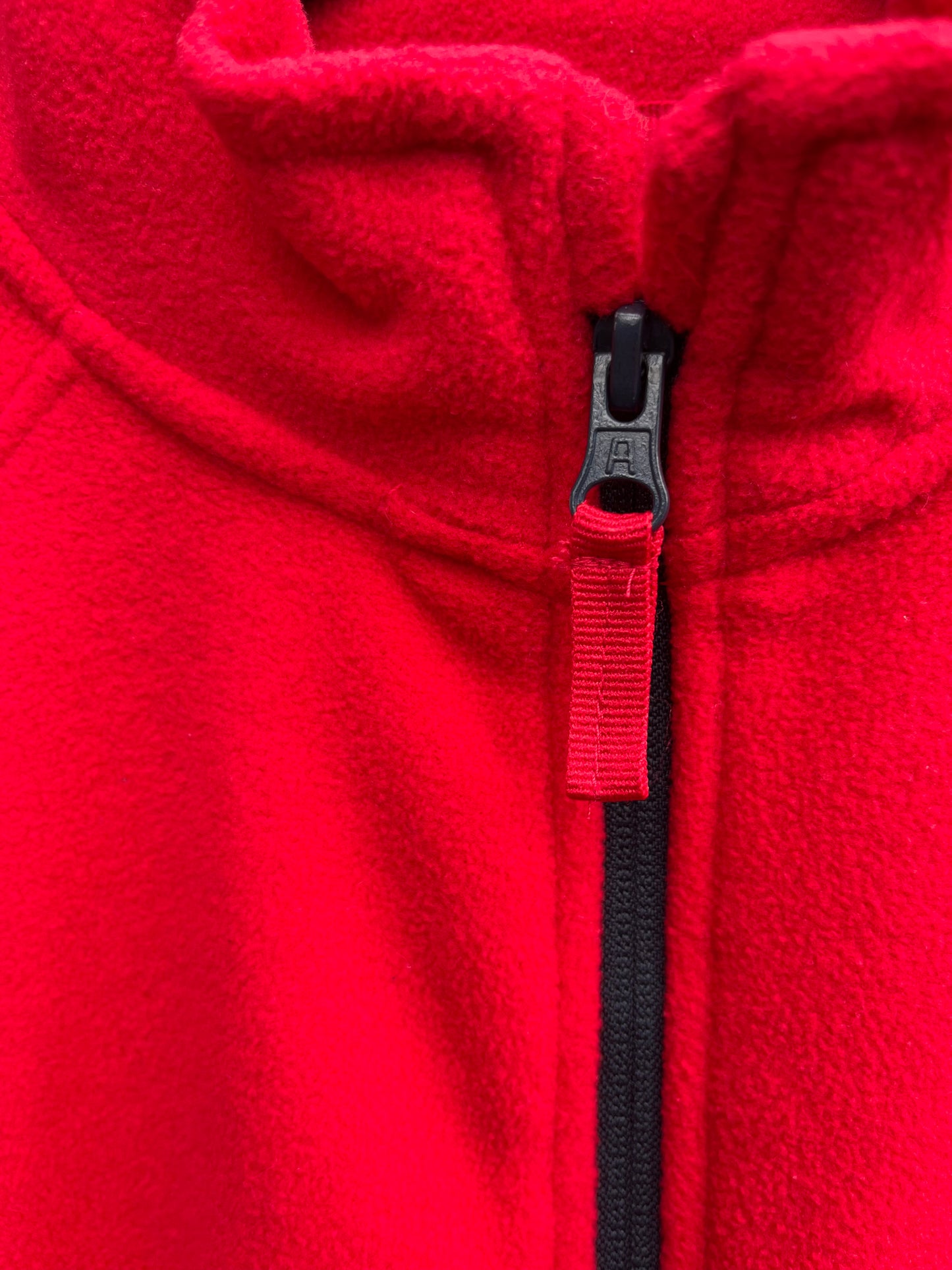 Red fleece  11-12y (146-152cm)