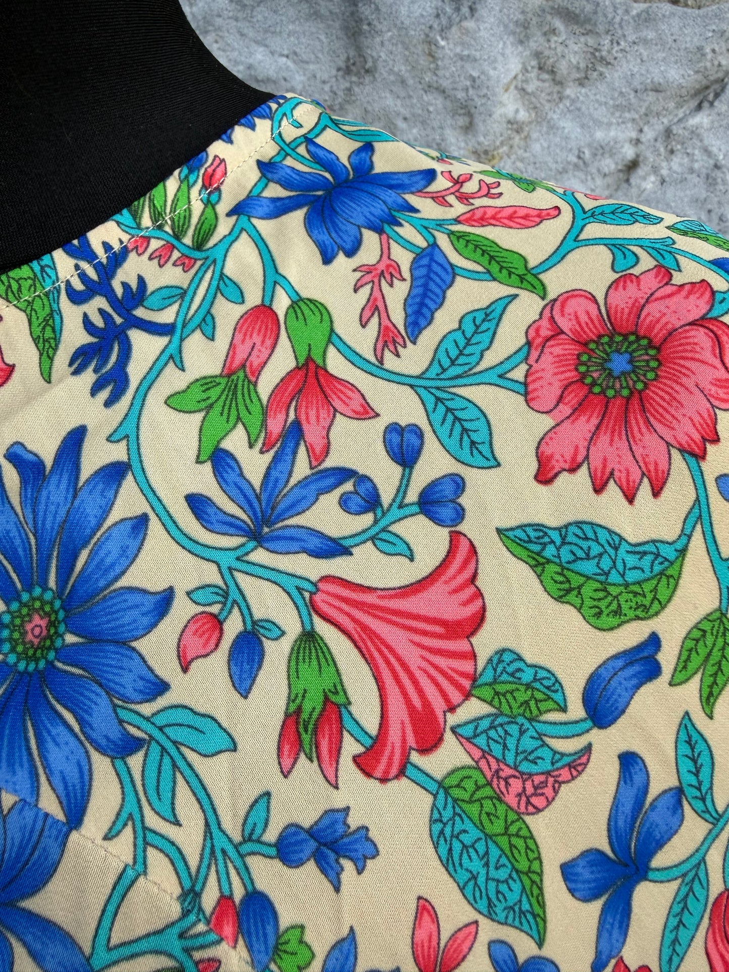 Blue floral blouse uk 8