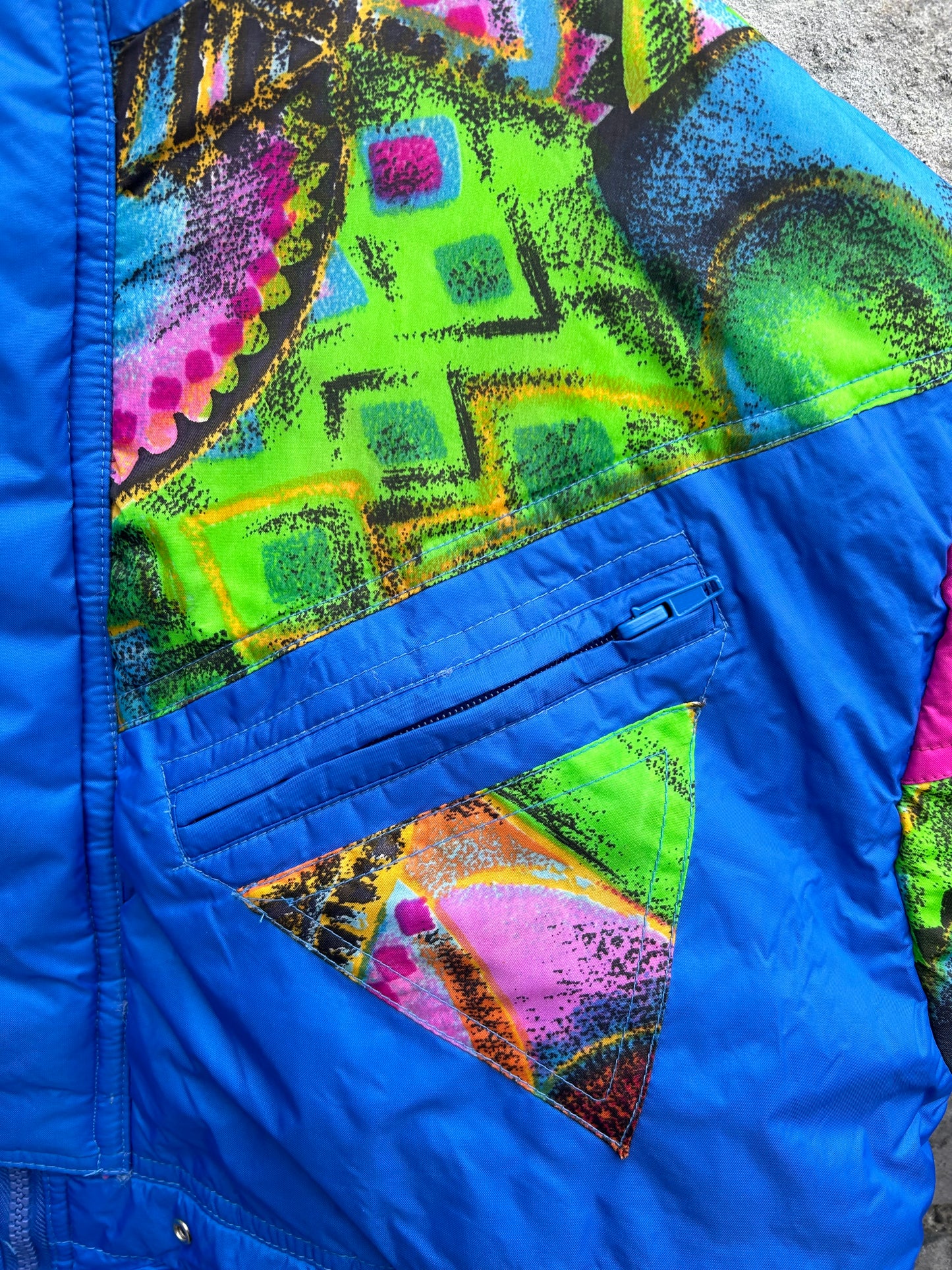 80s abstract blue ski jacket  9-10y (134-140cm)