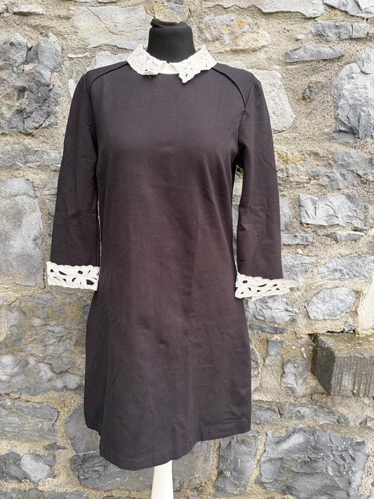 Black dress with lace collar&cuffs uk 10