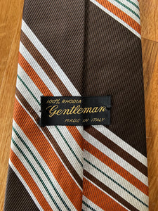 Brown &orange stripy tie