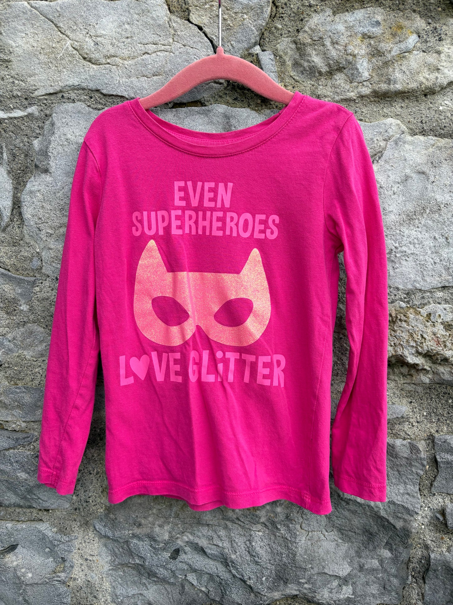 Superheros pink top  4-5y (104-110cm)