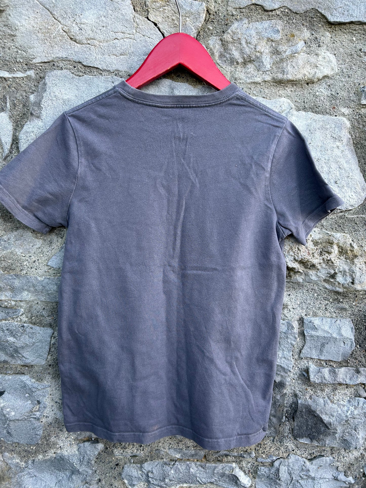 Grey T-shirt  10y (140cm)