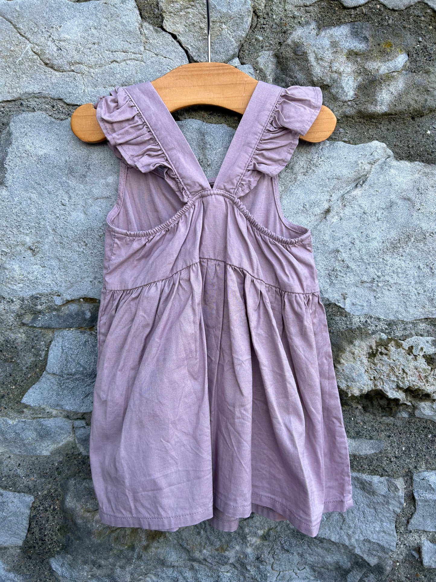 Lilac linen pinafore  6-9m (68-74cm)