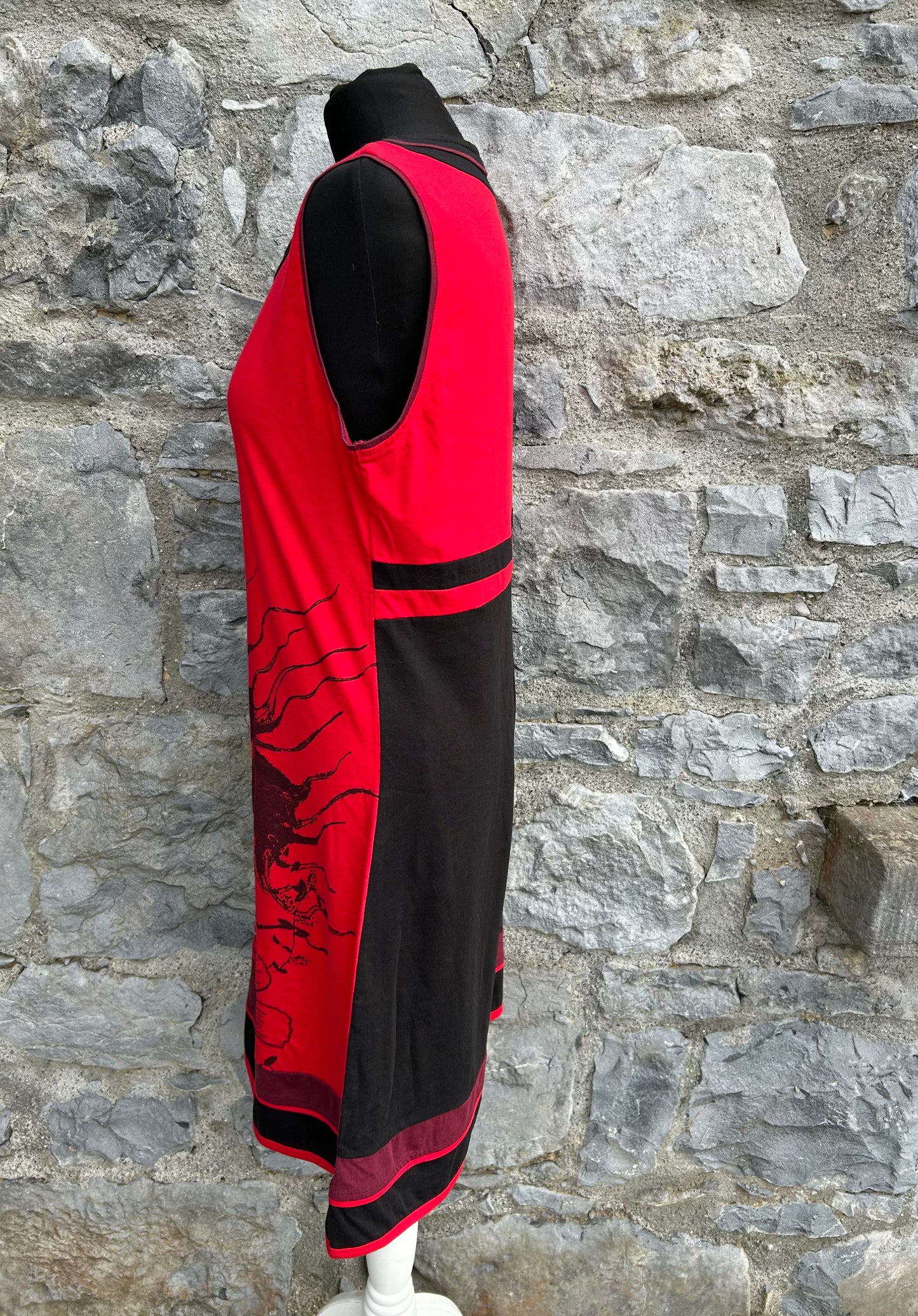 Black&red floral dress uk 12