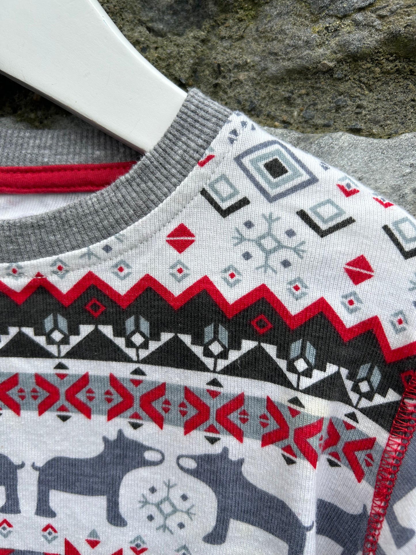 Polar bears grey geometric pjs  3-4y (98-104cm)