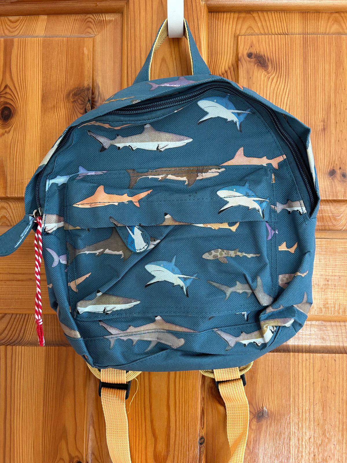 Mini children's backpack - Sharks