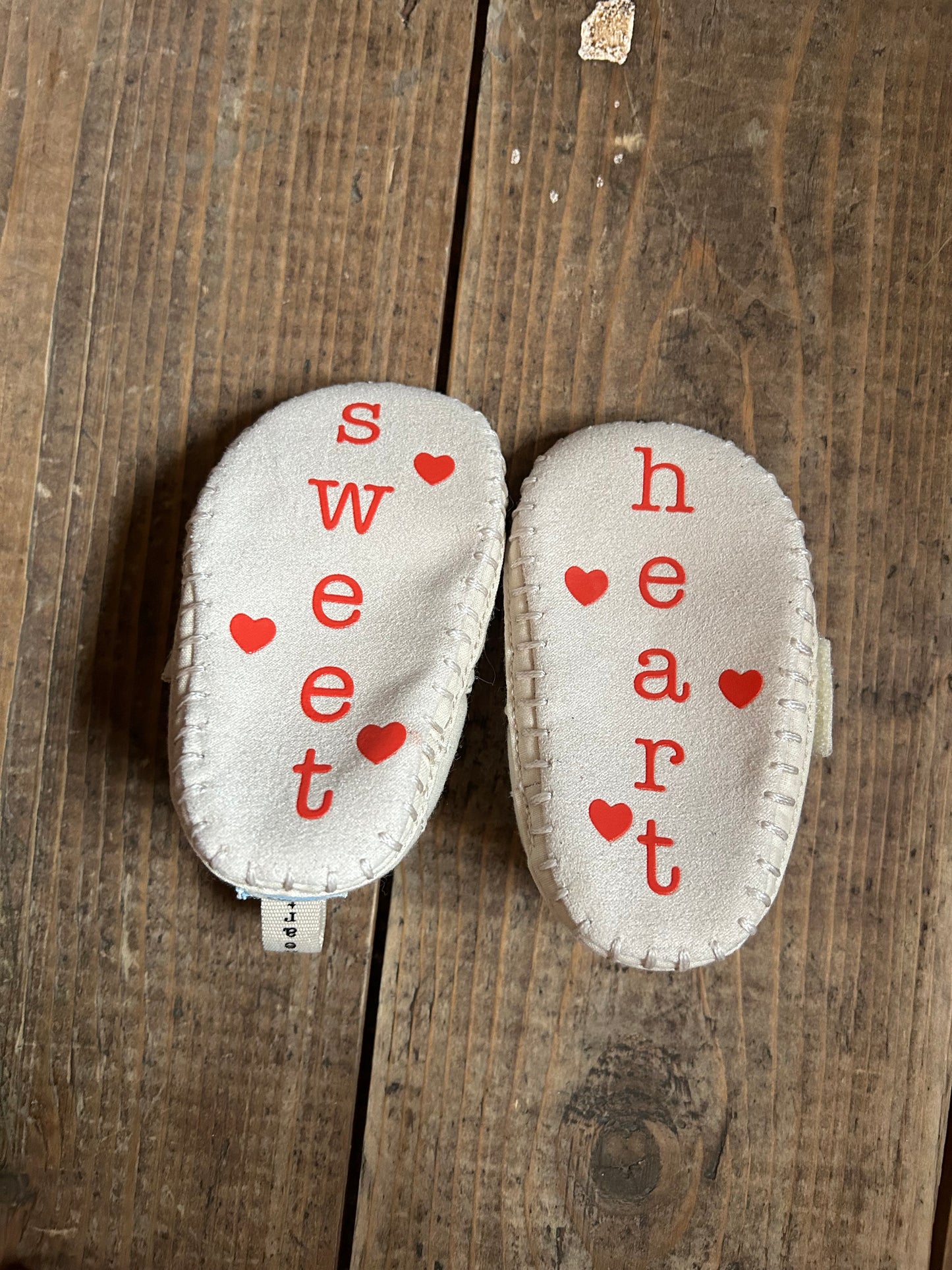 Beige baby Slippers  uk 2 (eu 18.5)