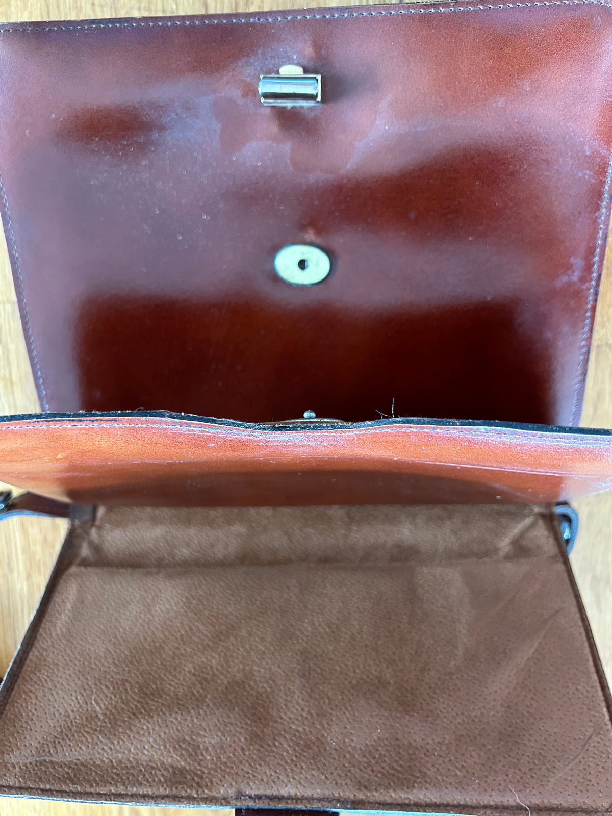 Brown leather shoulder bag