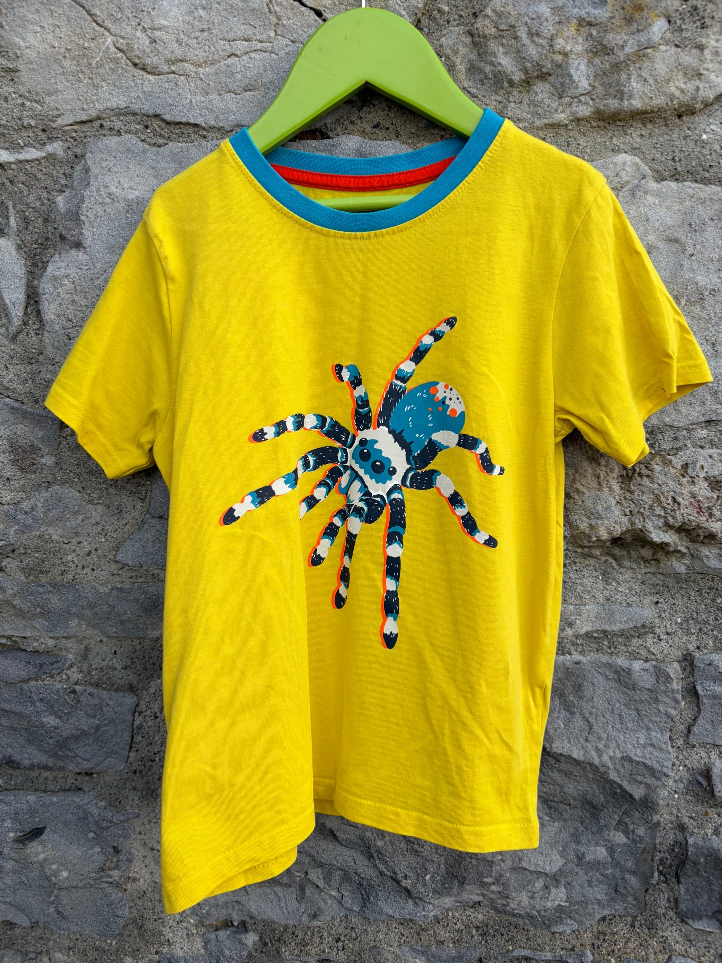 Spider yellow T-shirt  7-8y (122-128cm)