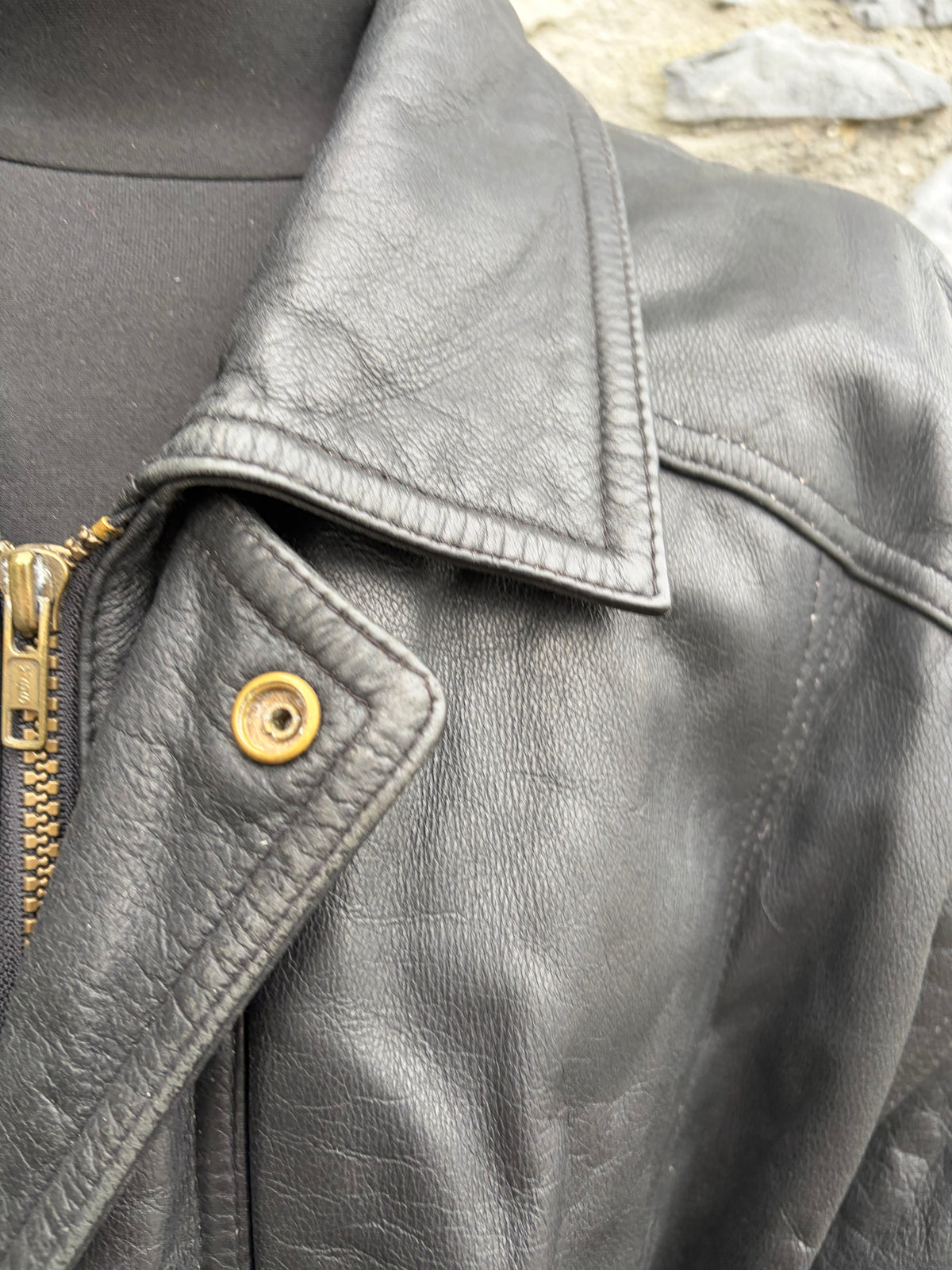90s black leather long jacket Large