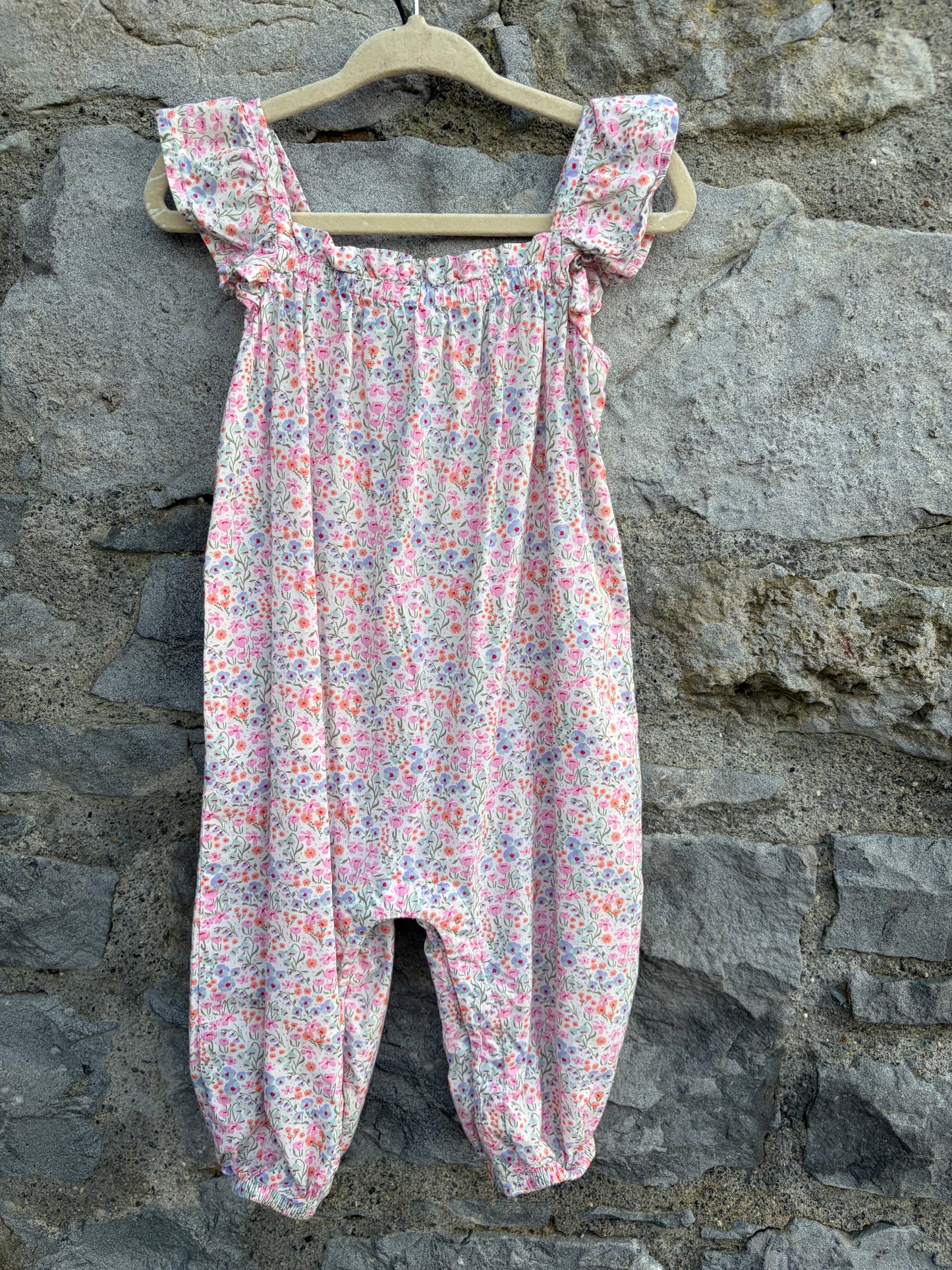Pink floral jumpsuit  6-9m (68-74cm)
