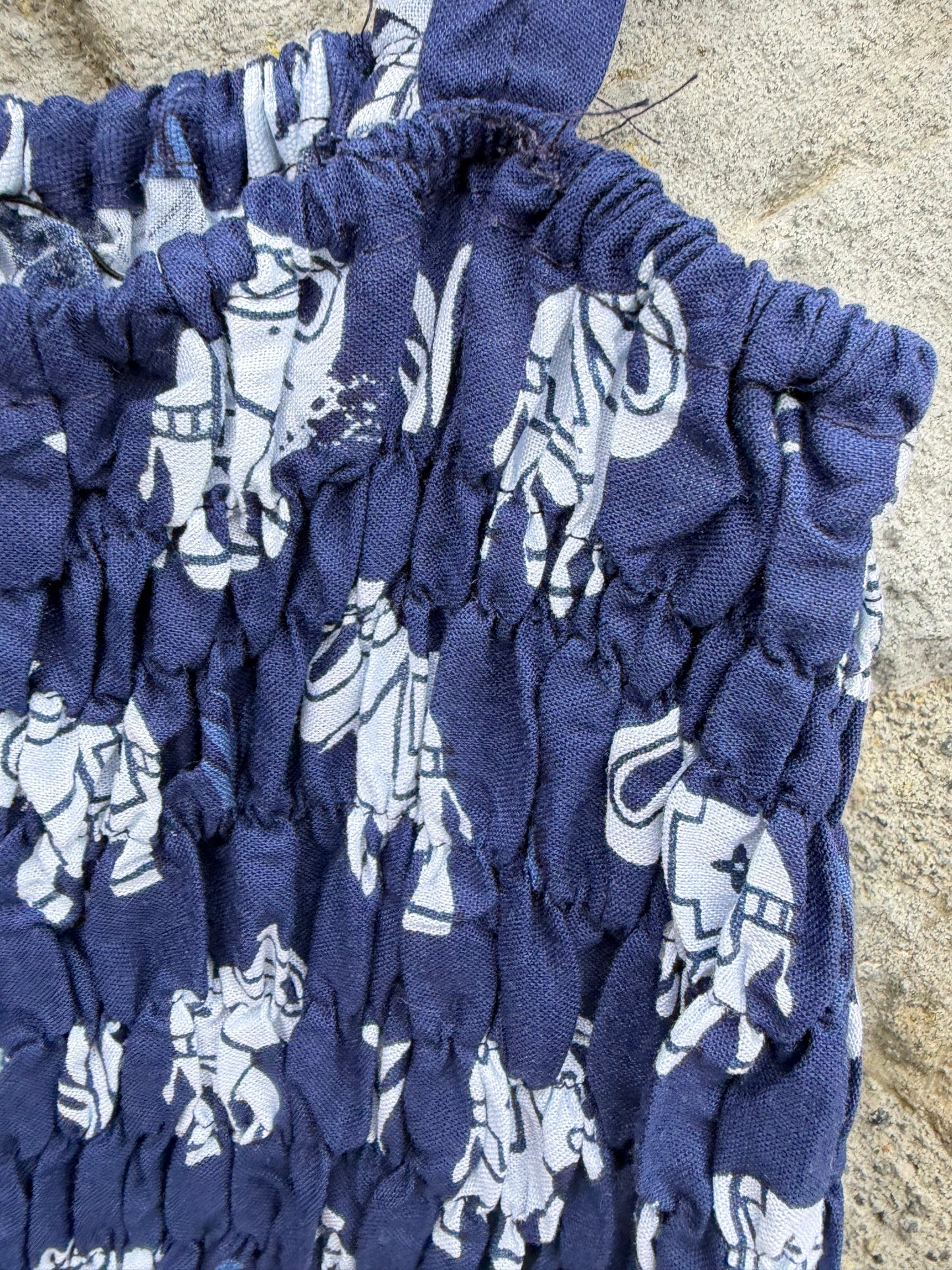 Elephants navy dress  4-5y (104-110cm)