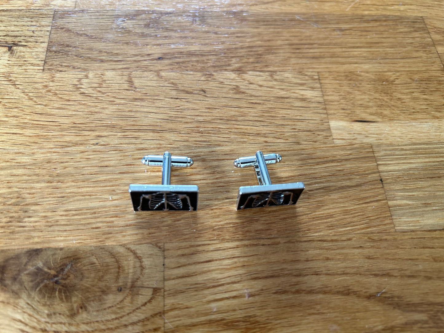 Skeleton cufflinks