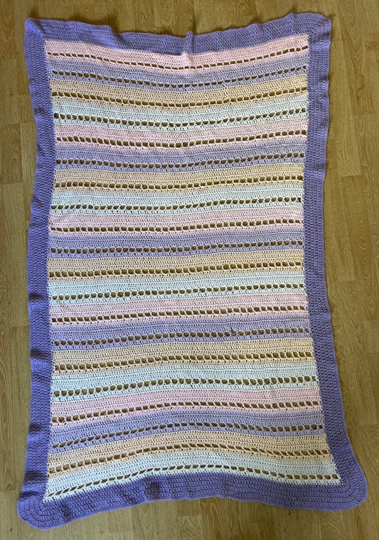 Lilac stripy blanket