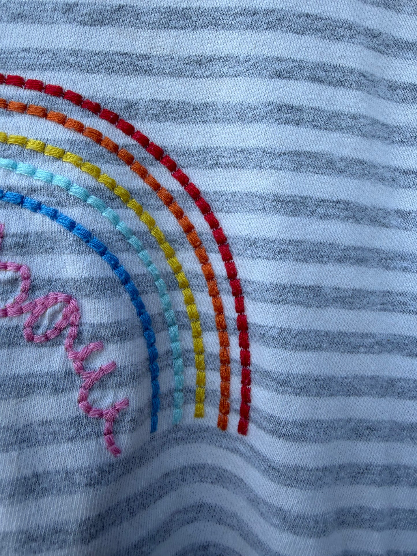 Rainbow grey stripy top  2-3y (92-98cm)
