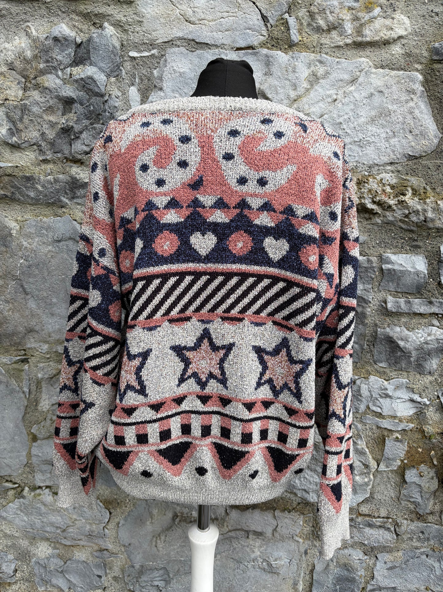 90s grey&peach geometric jumper Medium or uk 16