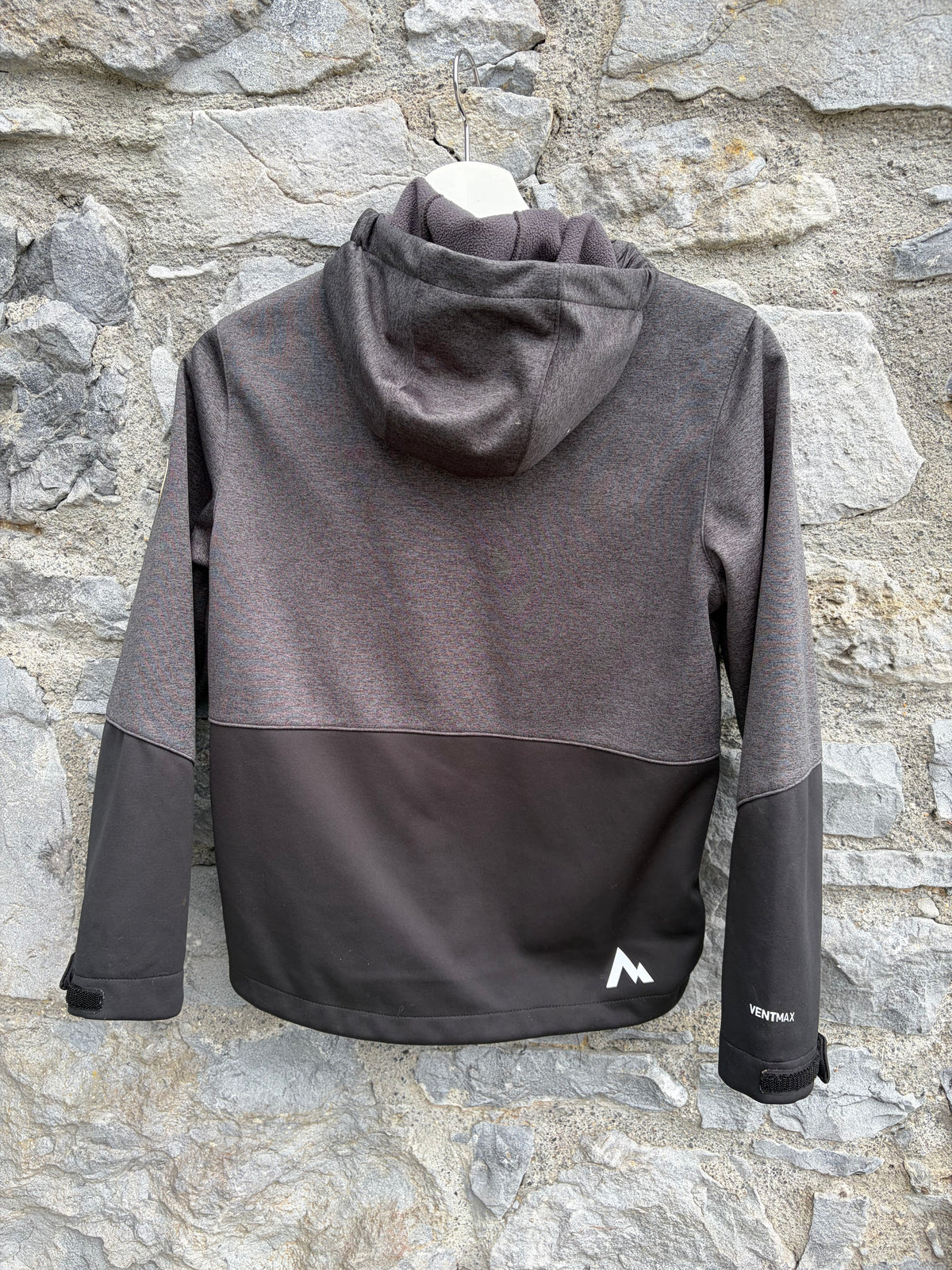 Black&grey soft shell jacket  12y (152cm)