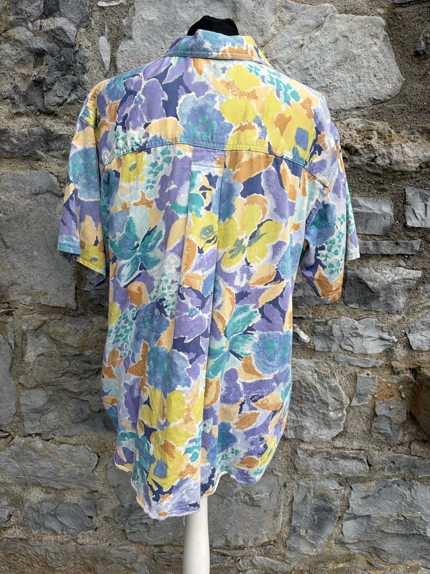 80s Purple&yellow floral shirt uk 14-16