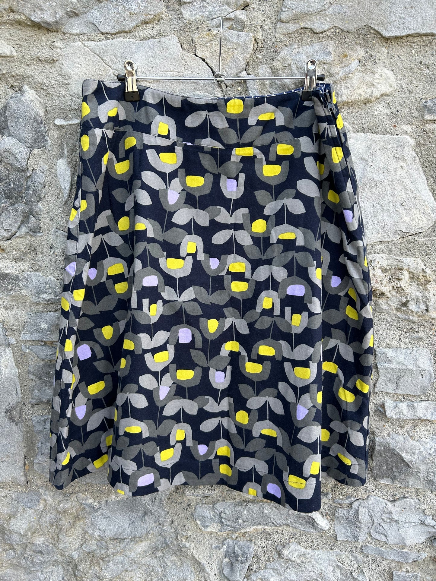 Reversible navy skirt uk 14-16