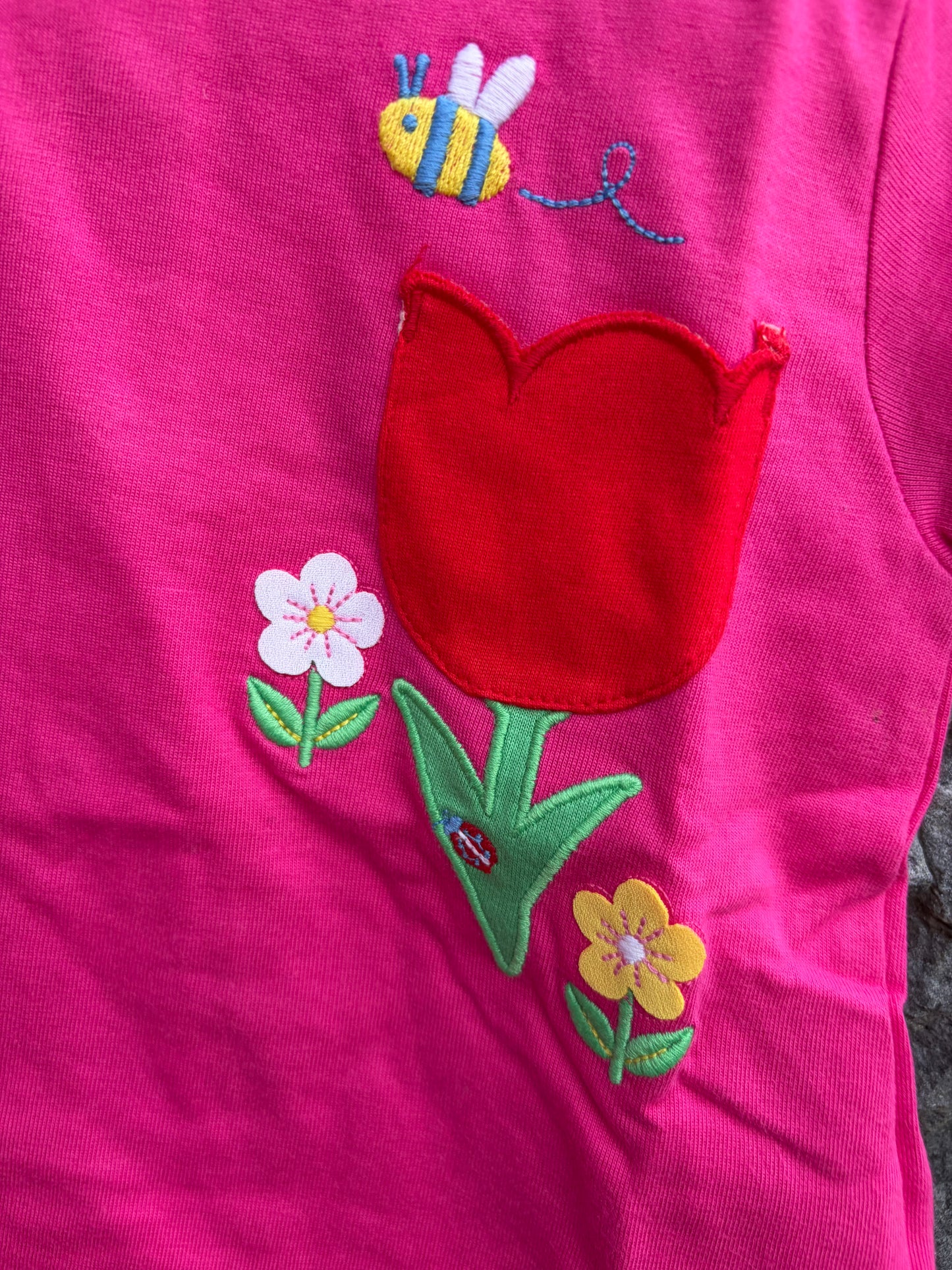 Pink Bee&Flower Scallop Hem Appliqué T-shirt  2-3y (92-98cm)