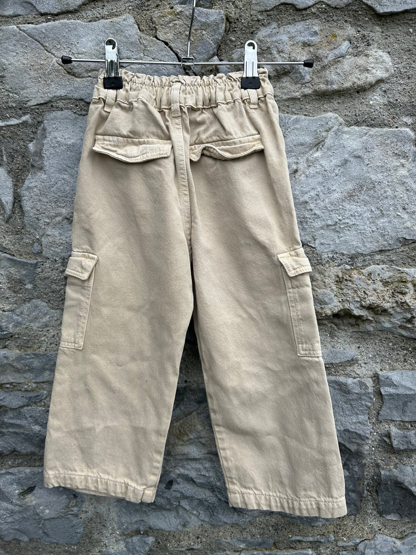 Beige cargo pants  3-4y (98-104cm)