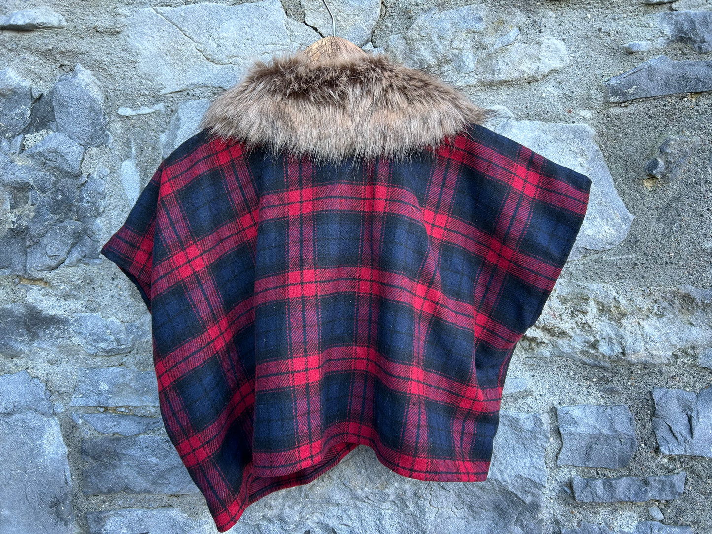 Red&navy check cape  3-4y (98-104cm)