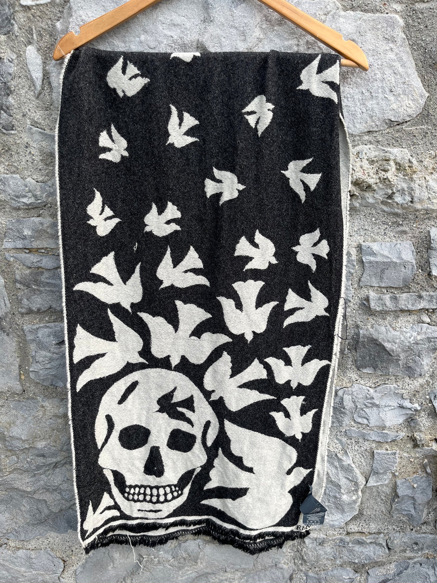 Birds&skull scarf