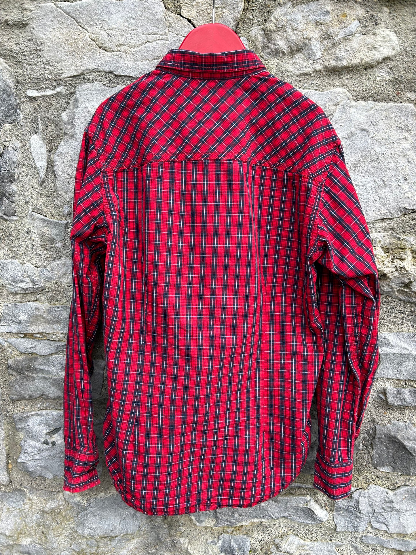 Red check shirt  11-12y (146-152cm)