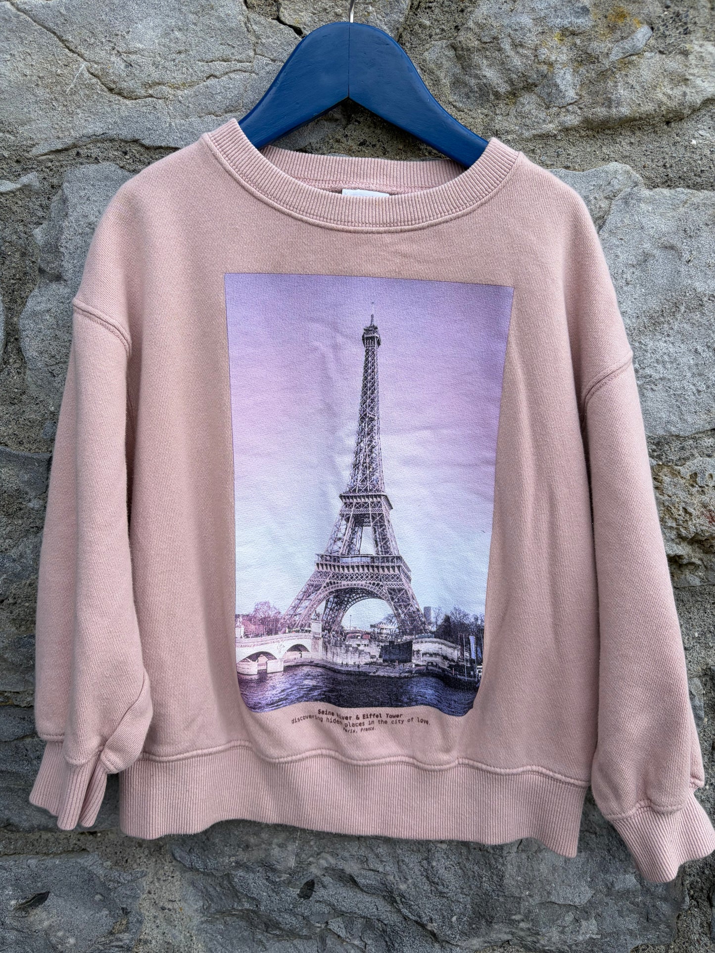Eiffel Tower sweatshirt  6-7y (116-122cm)