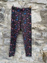 Load image into Gallery viewer, Butterflies charcoal leggings  13-14y (158-164cm)
