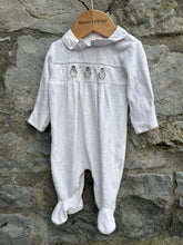 Load image into Gallery viewer, White velour penguins onesie  0-3m (56-62cm)
