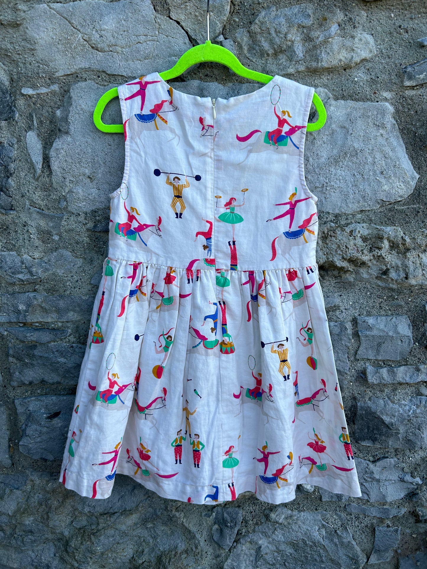 MB Circus artist dress   6-7y (116-122cm)