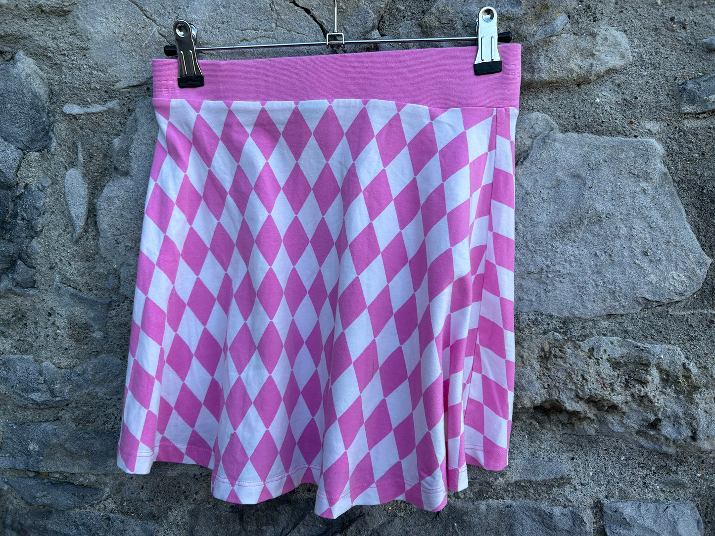 Pink diamonds skater skirt  11-12y (146-152cm)