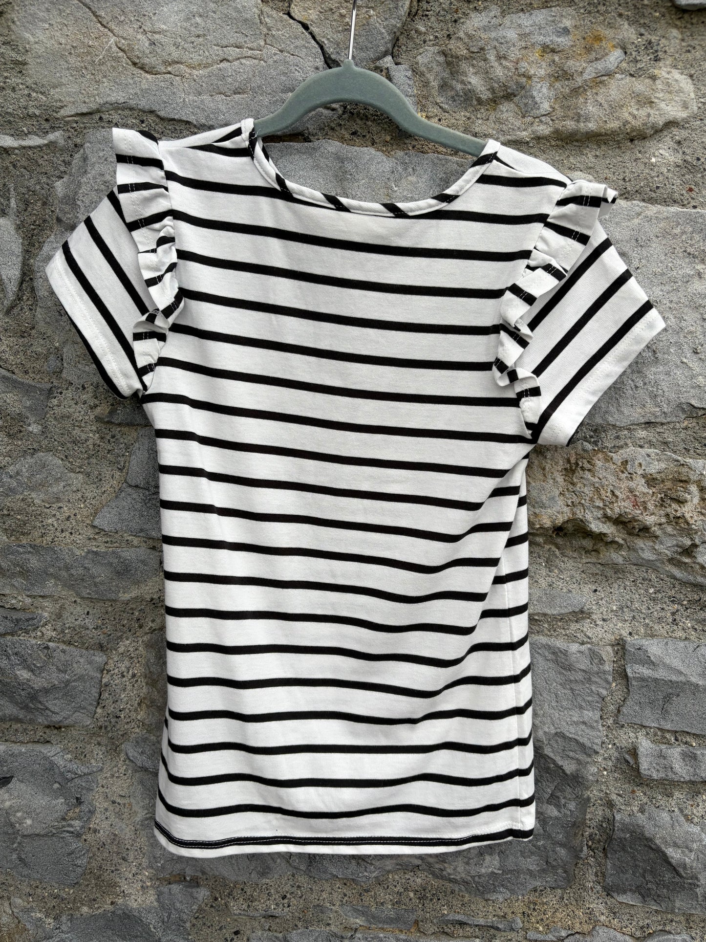 Stripy ruffle top  11y (146cm)