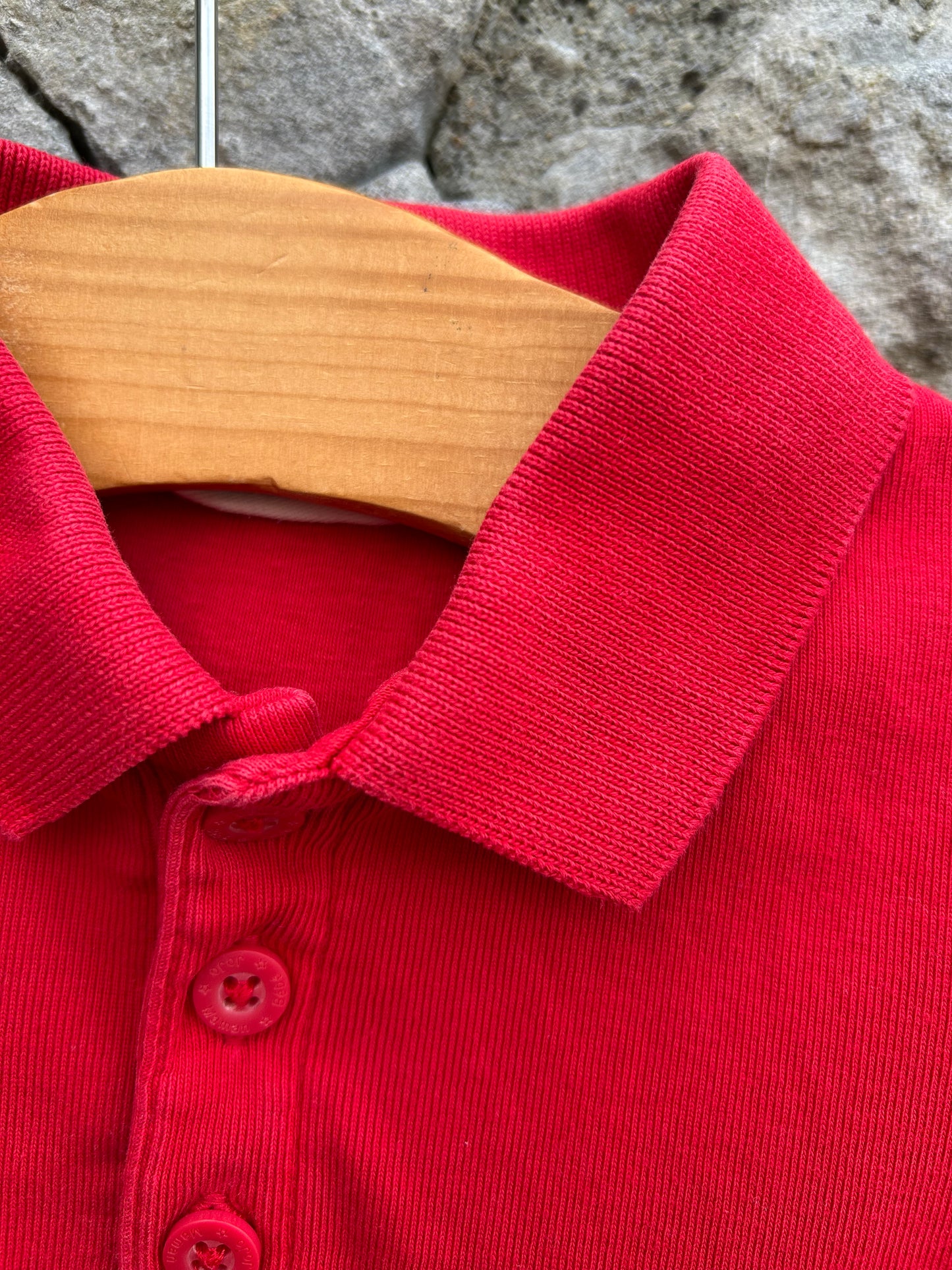 Red polo vest  6-12m (68-80cm)