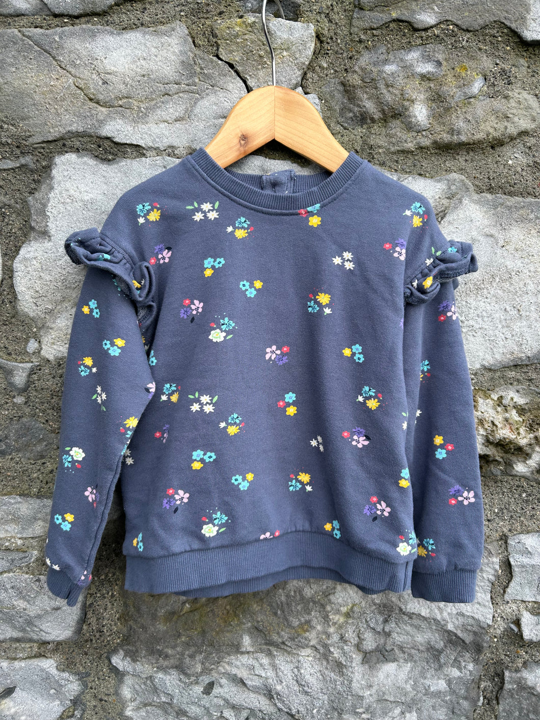 Navy floral sweatshirt  2-3y (92-98cm)