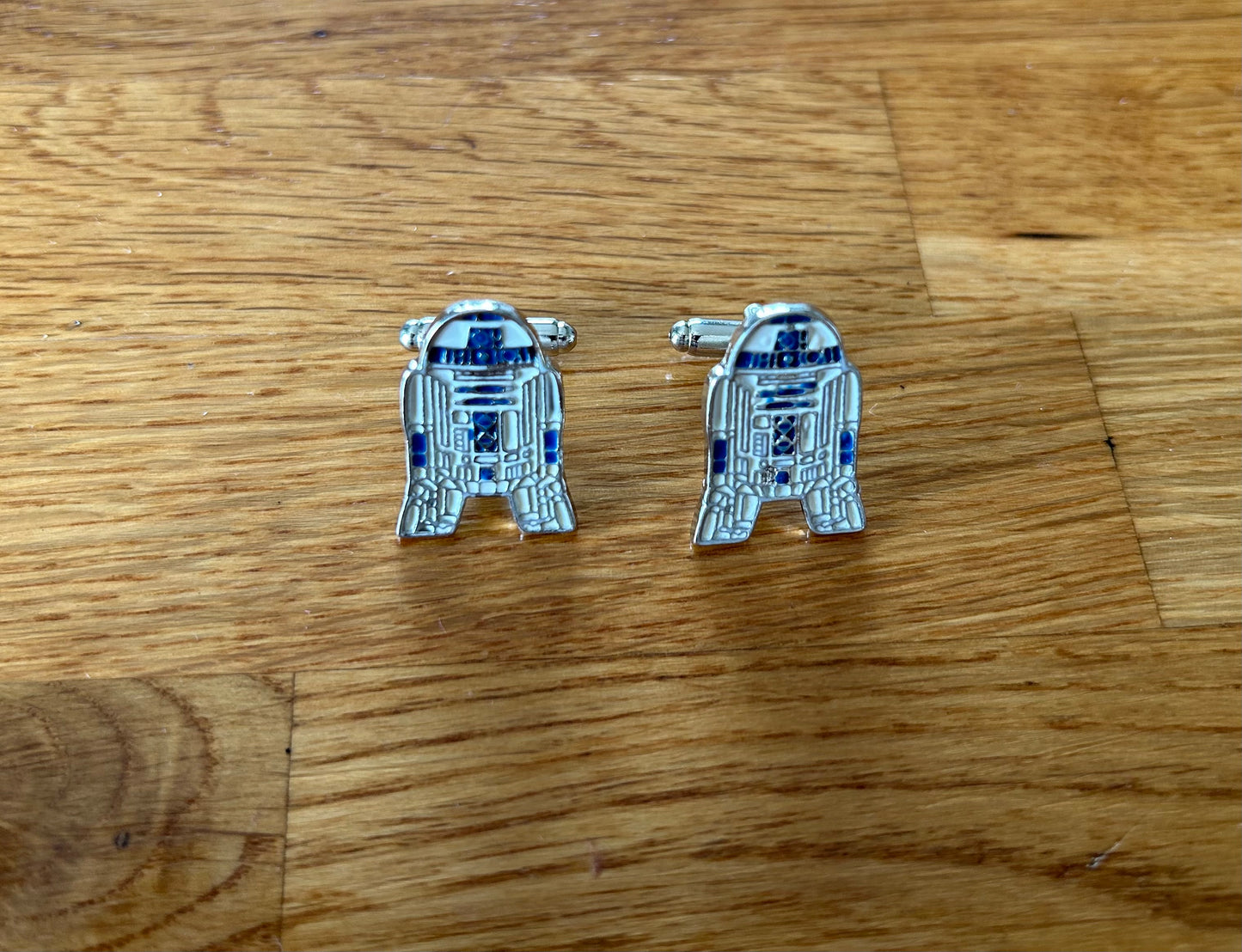 Blue R2D2 cufflinks