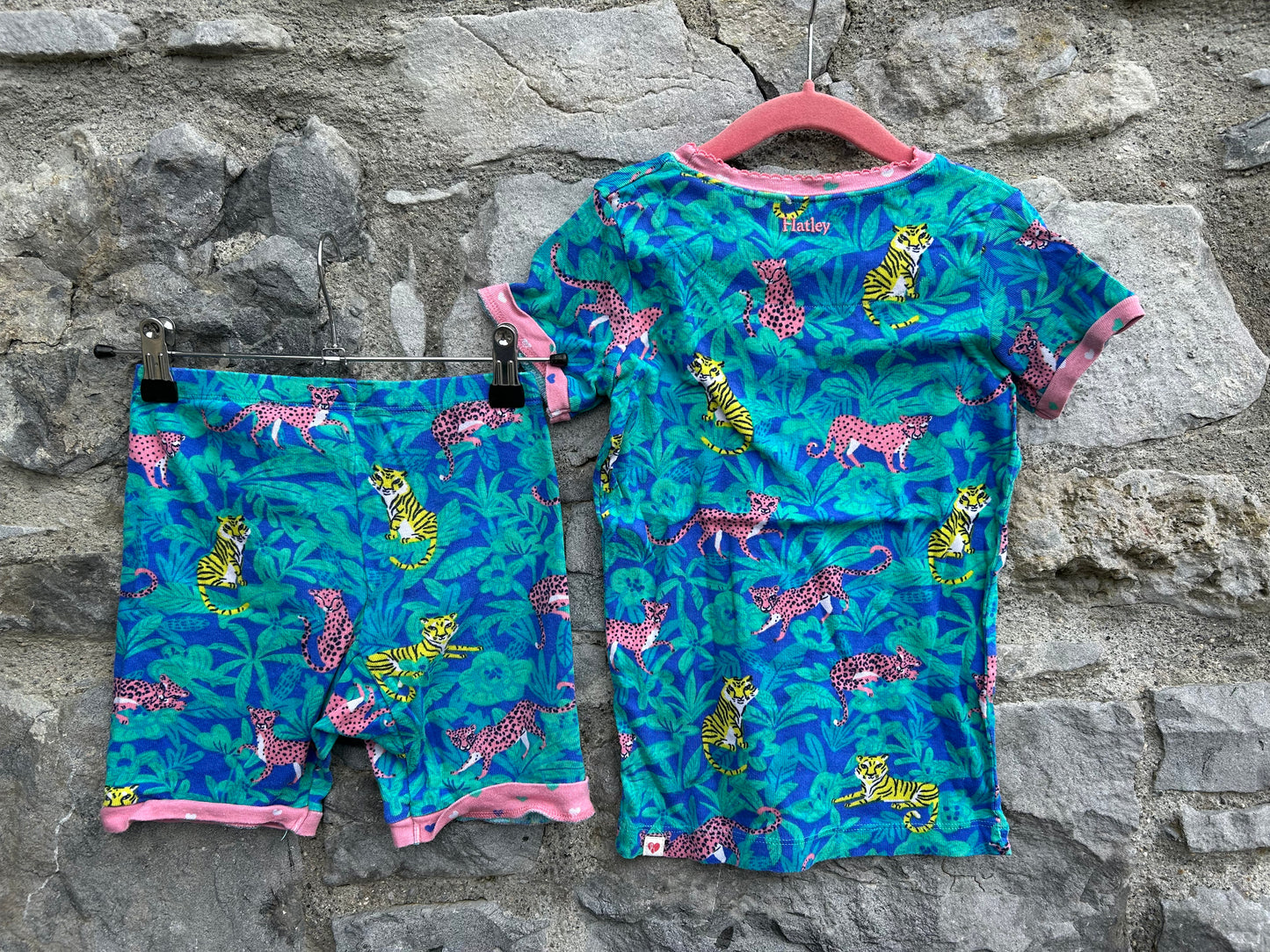 Tigers in a jungle blue pjs  7-8y (122-128cm)