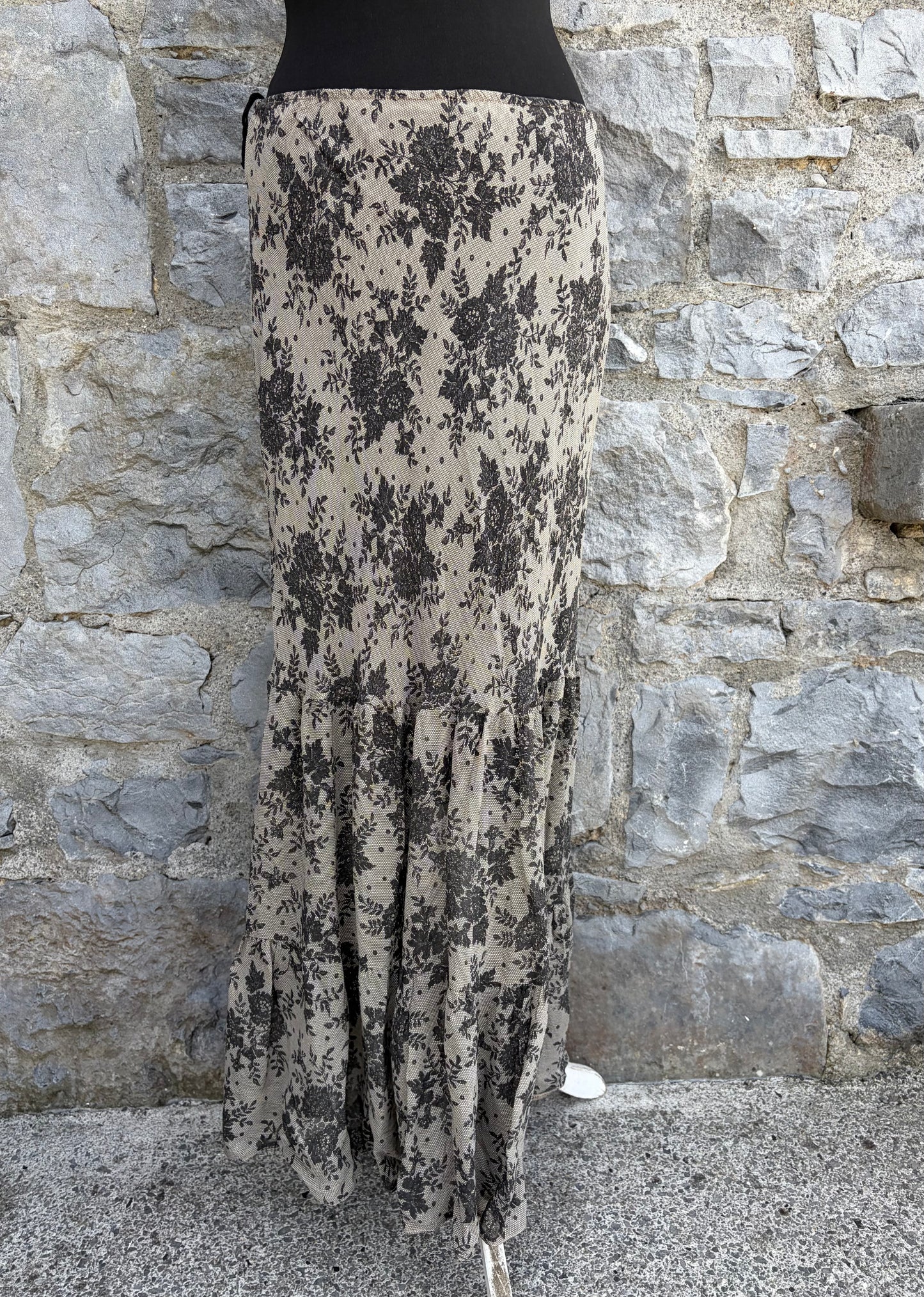 Y2K floral beige tiered skirt uk 12-14