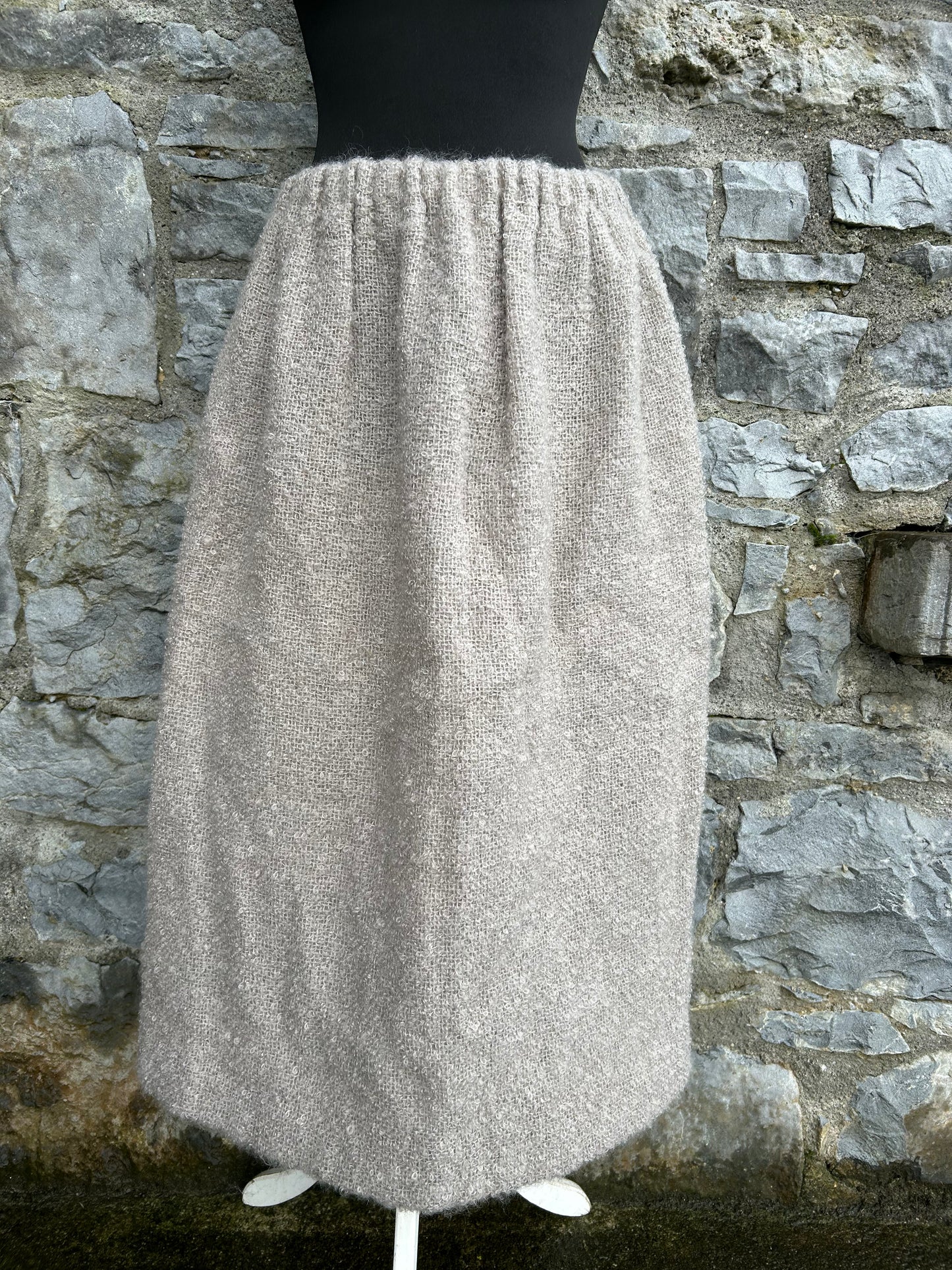 Beige woven skirt uk 12-14