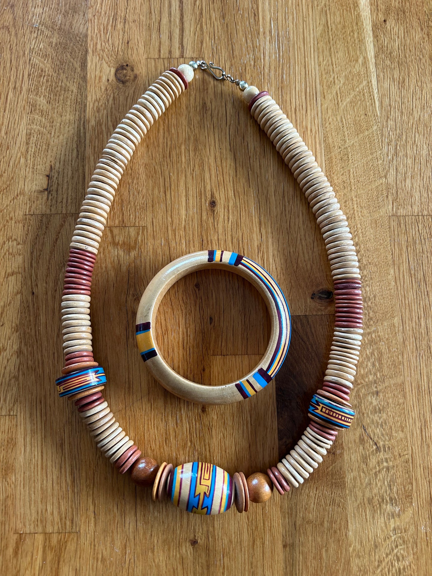 Wooden bead necklace&bracelet