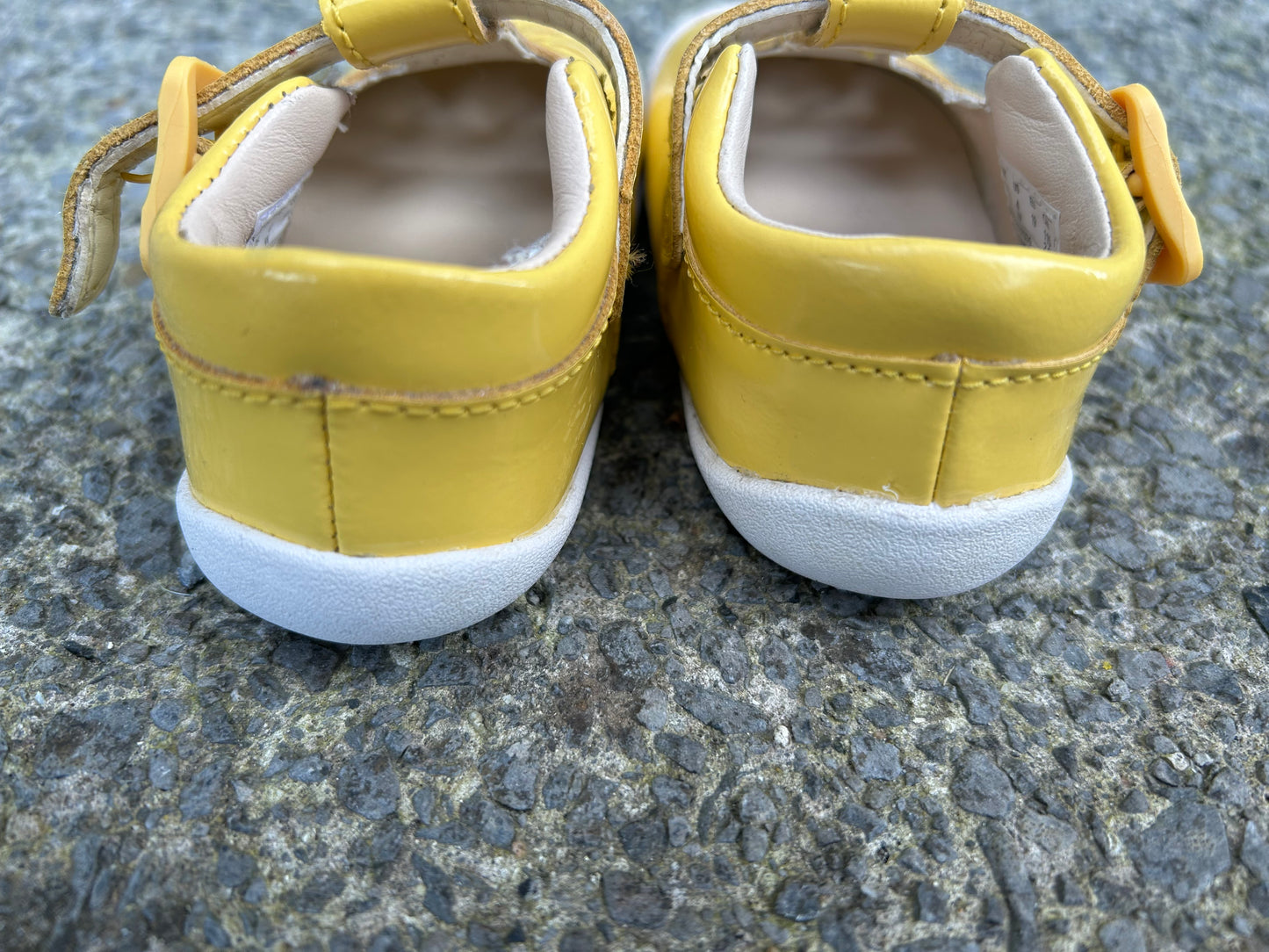 Yellow patent T-bar shoes  uk 3.5G (eu 19)