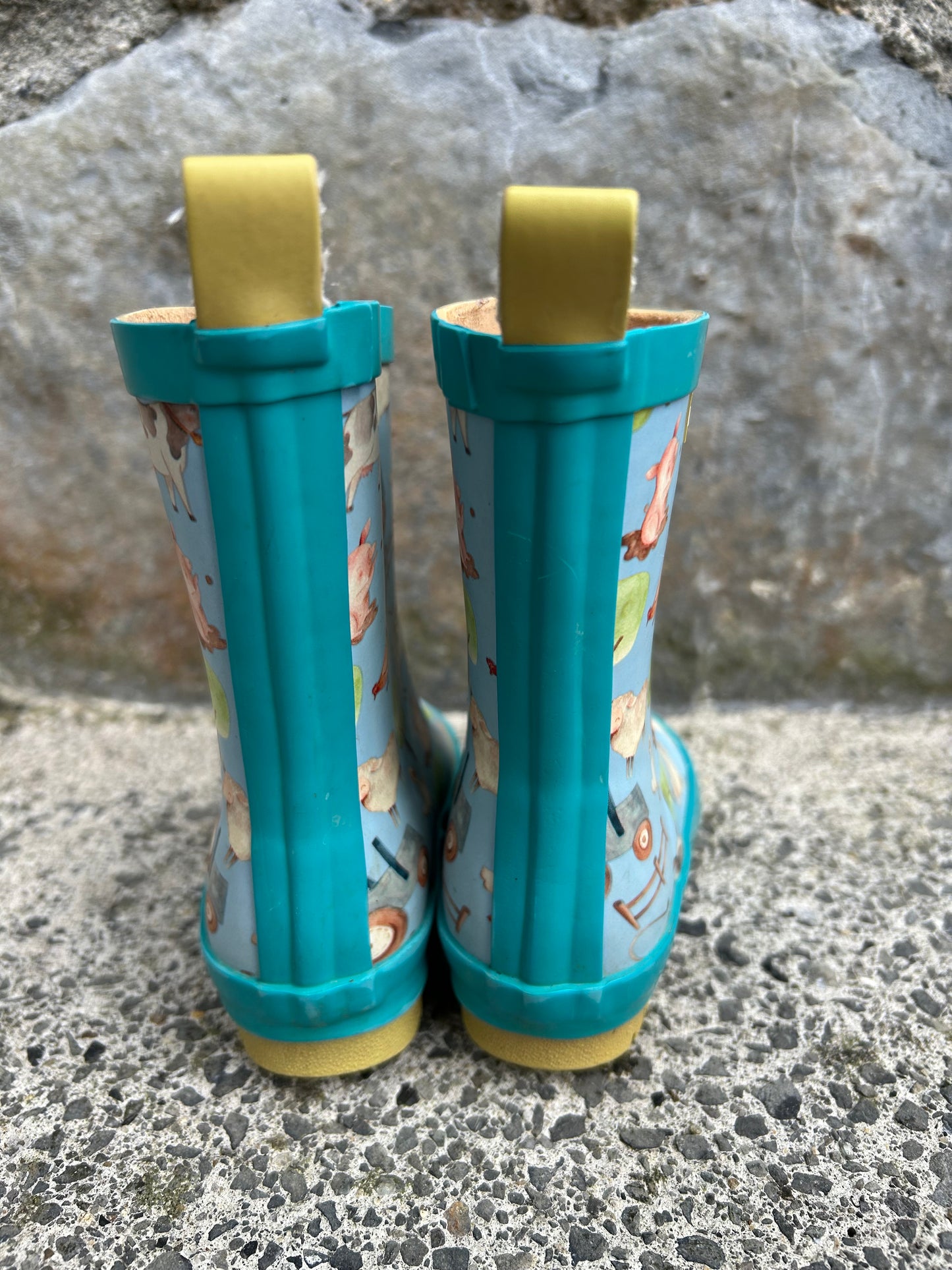 Blue farm wellies   uk 5 (eu 21)