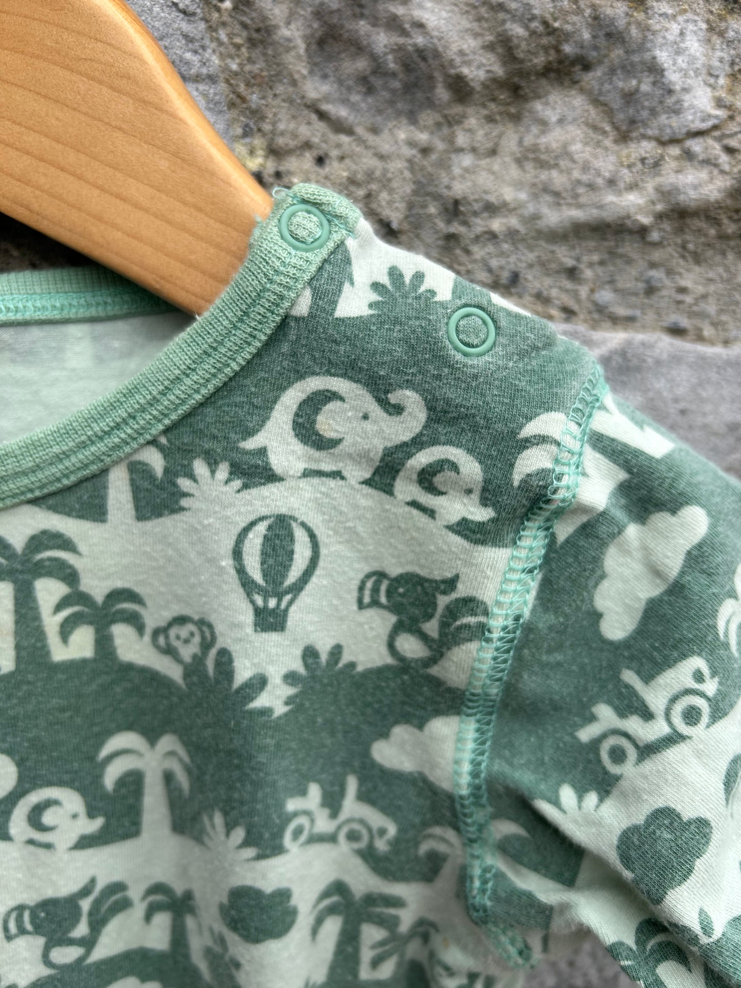Jungle animals green vest  18-24m (86-92cm)